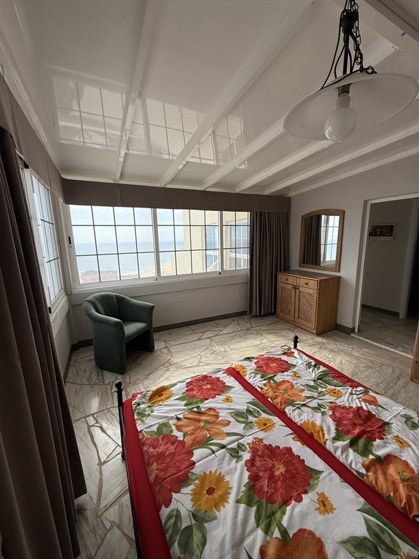 Schlafzimmer 1 mit Doppelbett