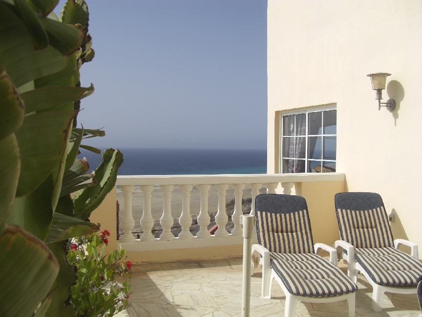 Terrasse mit Blick auf den Atlantik